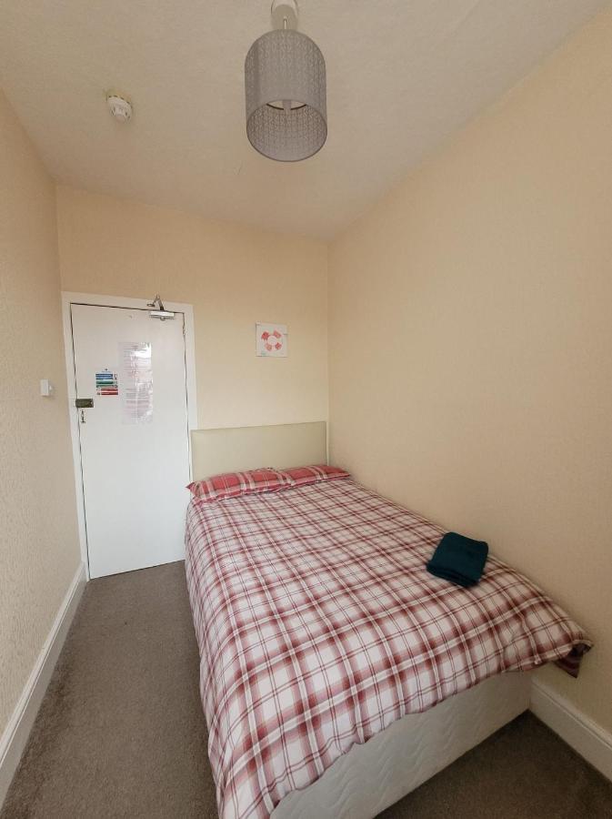 The Clevedon Bed and Breakfast Μπλάκπουλ Εξωτερικό φωτογραφία
