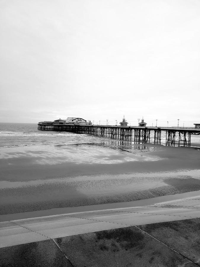 The Clevedon Bed and Breakfast Μπλάκπουλ Εξωτερικό φωτογραφία